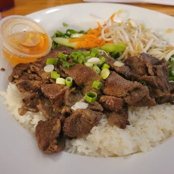 Sweet Basil Vietnamese Noodle House - Com bo nuong - Vietnamese Near Me - Beaumont, Texas Sweet Basil Vietnamese Noodle House - Com bo nuong - Vietnamese Near Me - Beaumont, Texas