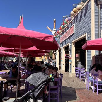 Aunt Cass Café - American Near Me - Anaheim, California