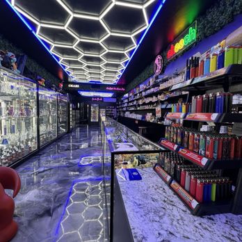 Cloudz Smoke Shop - Tobacco Shops Near Me - Orange, California