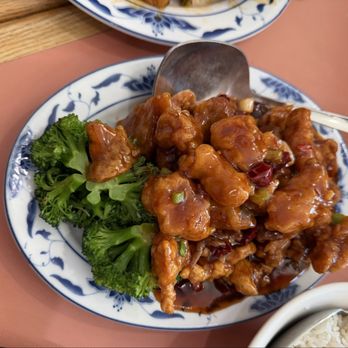 Bob's Shanghai 66 - General Bob's Chicken - Shanghainese Near Me - Rockville, Maryland