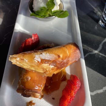 Starfish - Banana with caramel in phyllo wrap with vanilla ice cream - Asian Fusion Near Me - Laguna Beach, California Starfish - Banana with caramel in phyllo wrap with vanilla ice cream - Asian Fusion Near Me - Laguna Beach, California