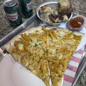 Pizza Club - Pizza Near Me - Edgewater, New Jersey