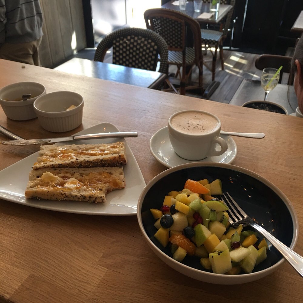 La Compagnie du Café - Fruit bowl, tartine with apricot jam and latte. Delish! - Coffee Roasteries Near Me - Paris, 75 La Compagnie du Café - Fruit bowl, tartine with apricot jam and latte. Delish! - Coffee Roasteries Near Me - Paris, 75