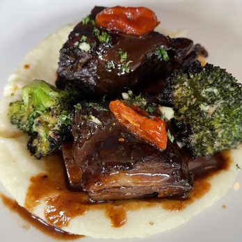 Duo Restaurant - Bison short rib - New American Near Me - Denver, Colorado Duo Restaurant - Bison short rib - New American Near Me - Denver, Colorado