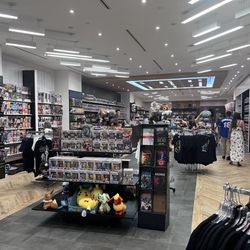 Conspiracy Comics - Eaton Centre