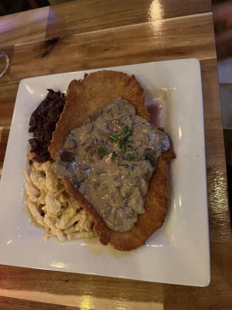 POWDERHOUNDS Updated September 2024 32 Photos & 43 Reviews 3190