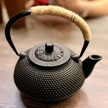 Kimoto Premium Sushi - Teapot - Sushi Bars Near Me - Houston, Texas Kimoto Premium Sushi - Teapot - Sushi Bars Near Me - Houston, Texas