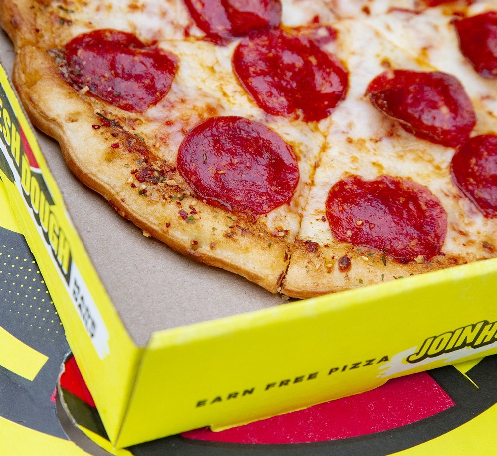 Hungry Howie's Pizza & Subs Logo