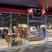 ジャンプショップ - Updated January 2026 - 15 Photos - 住吉1-2-22