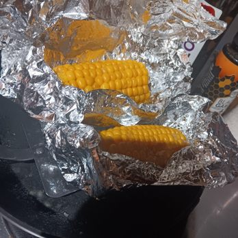 Phillips Bar B Que - Corn on the cob - Barbeque Near Me - Inglewood, California Phillips Bar B Que - Corn on the cob - Barbeque Near Me - Inglewood, California