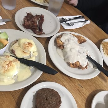 Cafe 126 - Eggs Benedict, Country Chicken Fried Chicken, side of bacon and sausage - Breakfast & Brunch Near Me - Ventura, California Cafe 126 - Eggs Benedict, Country Chicken Fried Chicken, side of bacon and sausage - Breakfast & Brunch Near Me - Ventura, California