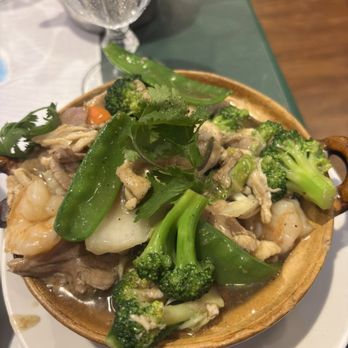 Lang Van - 122- hot pot - Vietnamese Near Me - Charlotte, North Carolina