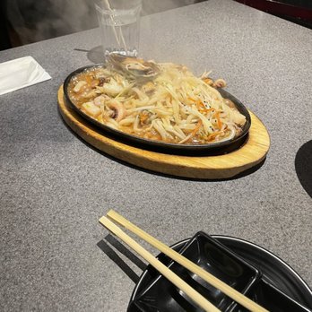 Sushi California - Yaki udon - Sushi Bars Near Me - Toronto, Ontario Sushi California - Yaki udon - Sushi Bars Near Me - Toronto, Ontario
