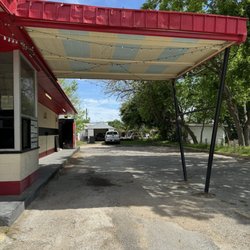 Lil Charlie's - They have a drive thru!