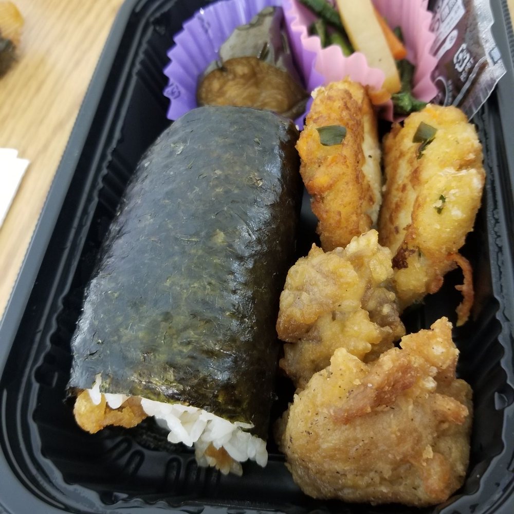 Teruya's Andagi - Garlic Chicken Bento - Japanese Near Me - Honolulu, Hawaii