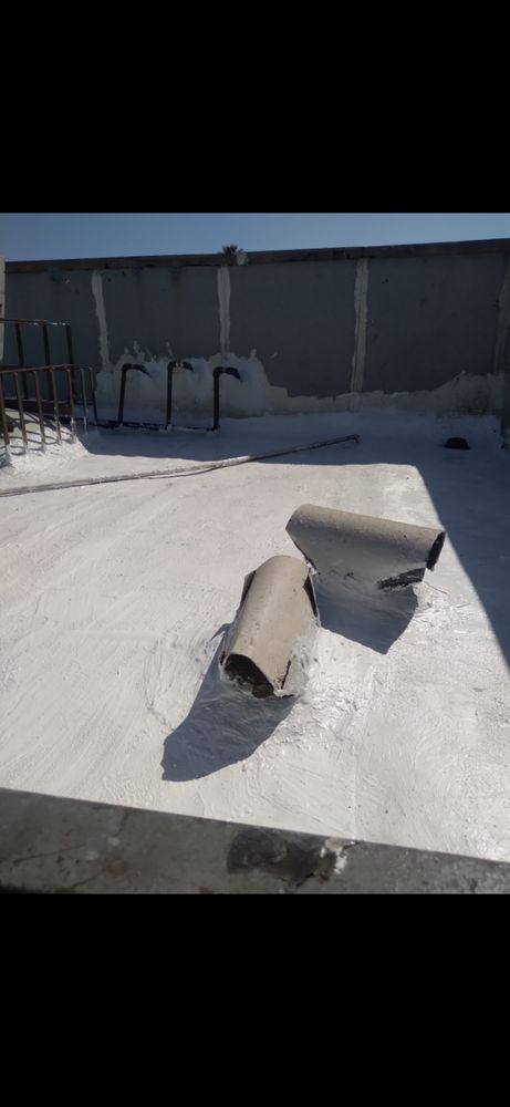 Slide of RR Roofing Service