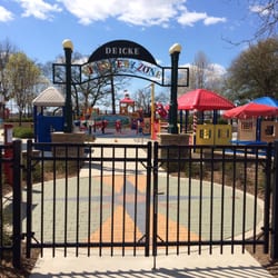 Diecke Discovery Zone - Main entrance.