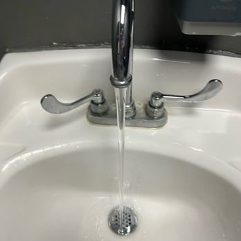 Orlando’s Pizza - Mount Pleasant - Running water - Pizza Near Me - Mount Pleasant, South Carolina