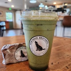 Montague Brothers Coffee - Matcha Latte & banana bread