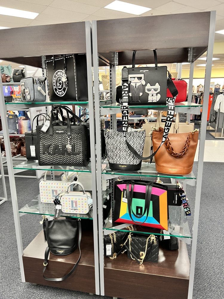 EGLIN MAIN EXCHANGE Updated September 2024 1757 Memorial Trl, Eglin