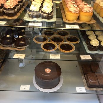 Miette - Cakes and cupcakes nicely decorated. - Bakeries Near Me - San Francisco, California Miette - Cakes and cupcakes nicely decorated. - Bakeries Near Me - San Francisco, California