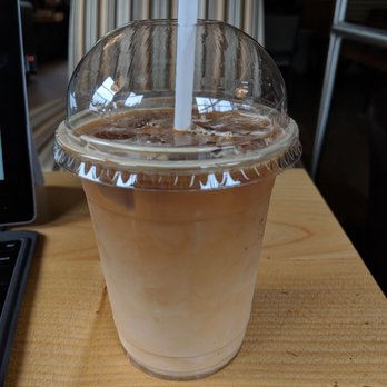 Mad Rona's Coffee Bar - Iced White Chocolate Mocha, without Whip Cream - Coffee & Tea Near Me - Gabriola, British Columbia