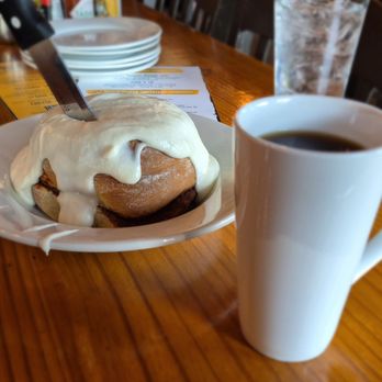 Scrambled Jake's - Cinnamon roll with coffee - Breakfast & Brunch Near Me - Knoxville, Tennessee