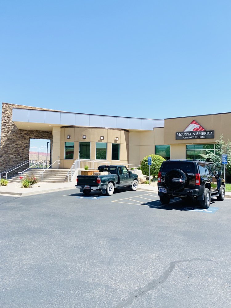 Mountain America Credit Union St George Utah MOUNTAIN AMERICA CREDIT UNION - Updated June 2025 - 883 N 3050th E