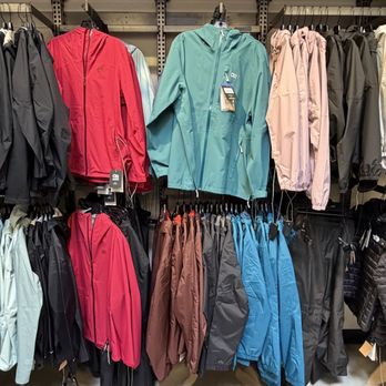 REI Oxnard - Outdoor Gear Near Me - Oxnard, California REI Oxnard - Outdoor Gear Near Me - Oxnard, California