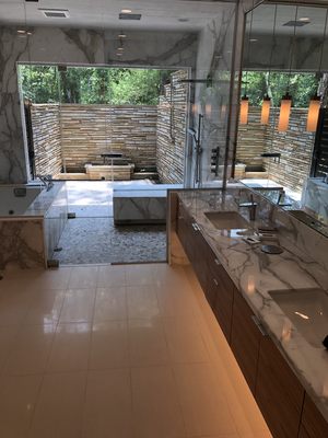 All plumbing services available - All plumbing remodels
Plumbing fixtures installs
Water heater replacement All plumbing services available - All plumbing remodels
Plumbing fixtures installs
Water heater replacement