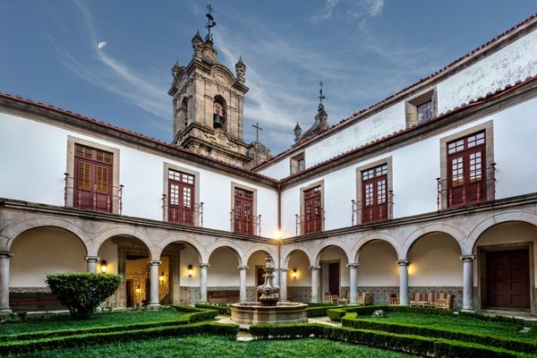 Pousada Mosteiro de Guimarães by null