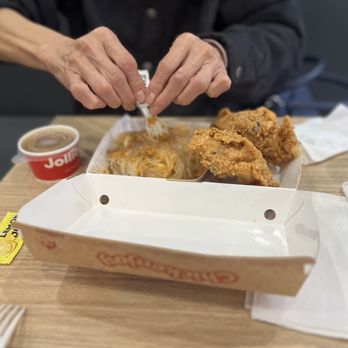 Jollibee - Chickenjoy w/Palabok Fiesta noodles! - Fast Food Near Me - Sacramento, California