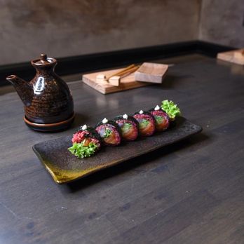 Kaen Sushi - Pink Jonetsu Roll - Japanese Near Me - Istanbul, 34