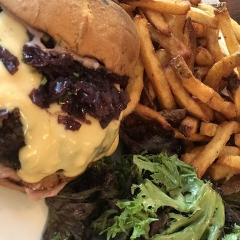 Blackfin Bistro - Wagyu Burger OMG Im a HUGE fan of burgers & base on the reviews I had to get it!! One word YUMMY!!!!!!!! - Seafood Near Me - Key West, Florida