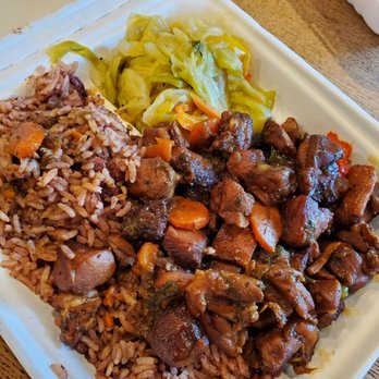 Irie Jamaican Kitchen - Brown stew meal (chicken) - Caribbean Near Me - Eugene , Oregon