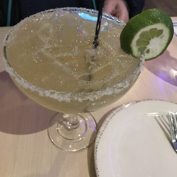 El Camino Mexican Kitchen - Regular margarita - Mexican Near Me - Wilmington, Delaware El Camino Mexican Kitchen - Regular margarita - Mexican Near Me - Wilmington, Delaware