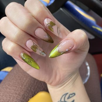 Ana Hair & Nails - Nail Salons Near Me - Long Beach, California