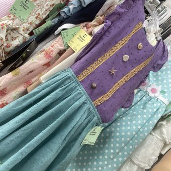 Children's Orchard Manhattan Beach, CA - Children's Clothing Near Me - Manhattan Beach, California