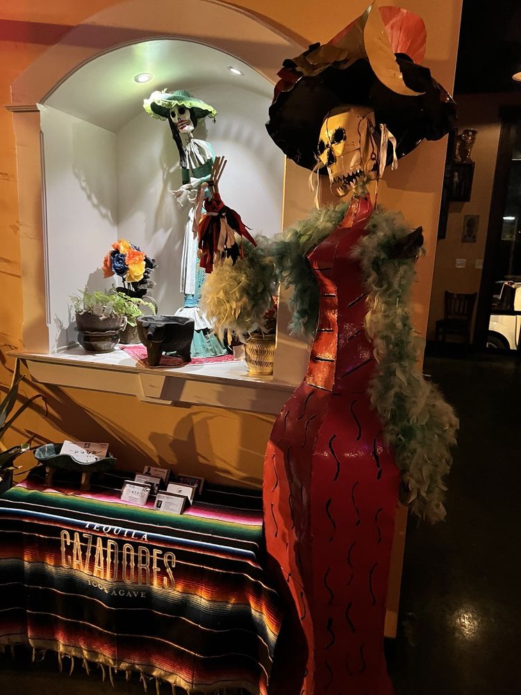 Mezcalito's Cocina & Tequila Bar