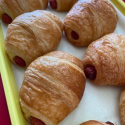 Shin's Donut Palace - Small Croissant Sausage Rolls