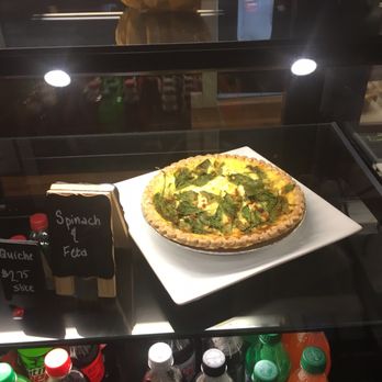 Maxine's On Green - Fresh quiche - Sandwiches Near Me - Crawfordsville, Indiana