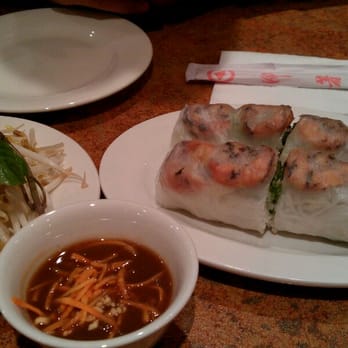 Pho Thanh Binh - Goi Cuon with grilled shrimp - Vietnamese Near Me - San Clemente, California Pho Thanh Binh - Goi Cuon with grilled shrimp - Vietnamese Near Me - San Clemente, California