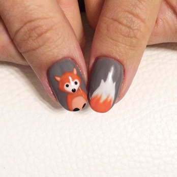La Sucette - Nail Salons Near Me - Warsaw, MZ
