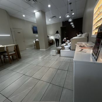 Perfect Nails By Leyla - View from waiting area - Nail Technicians Near Me - Los Angeles, California