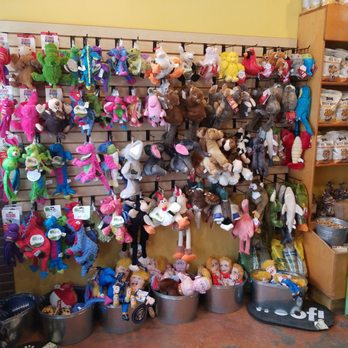 Three Dog Bakery - Puppy Toys - Pet Stores Near Me - Indianapolis, Indiana