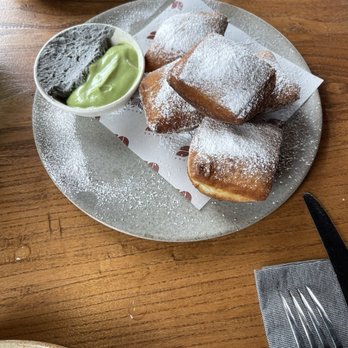 Between Us - Beignets - Breakfast & Brunch Near Me - San Diego, California