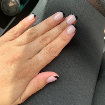 V Nail and Beauty - Nail Salons Near Me - Tampa, Florida