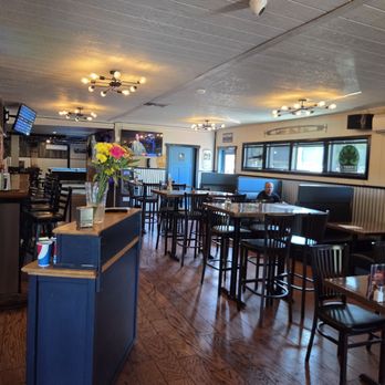 Jo's Saloon & Eatery - Main entrance welcoming you to the Saloon! - Sports Bars Near Me - Canby, Oregon Jo's Saloon & Eatery - Main entrance welcoming you to the Saloon! - Sports Bars Near Me - Canby, Oregon