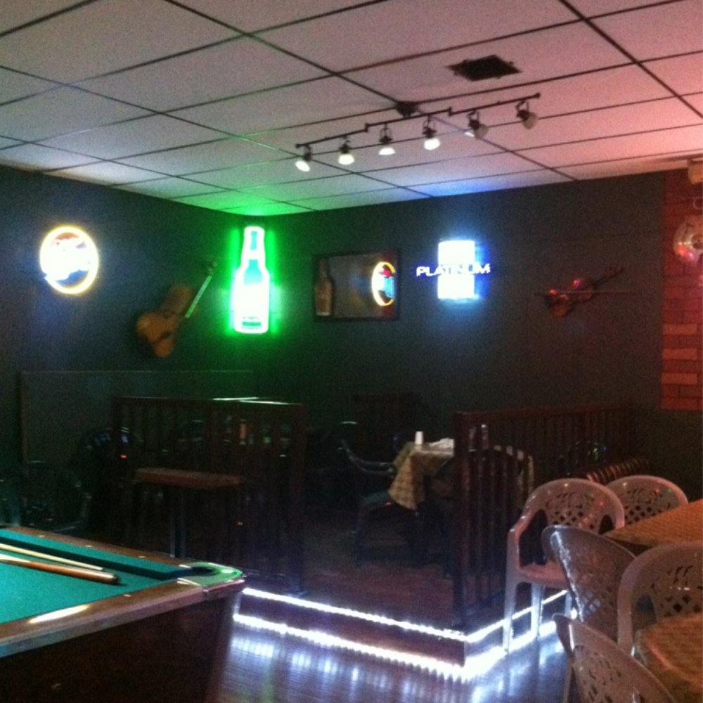 Bern's Tavern - a pool table and neon signs - Dive Bars Near Me - Prosser, Washington Bern's Tavern - a pool table and neon signs - Dive Bars Near Me - Prosser, Washington