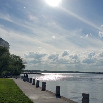 James Madison Park - Parks Near Me - Madison, Wisconsin James Madison Park - Parks Near Me - Madison, Wisconsin